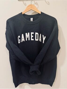 Gildan Black Crewneck Sweatshirt with White "GAMEDAY" Print